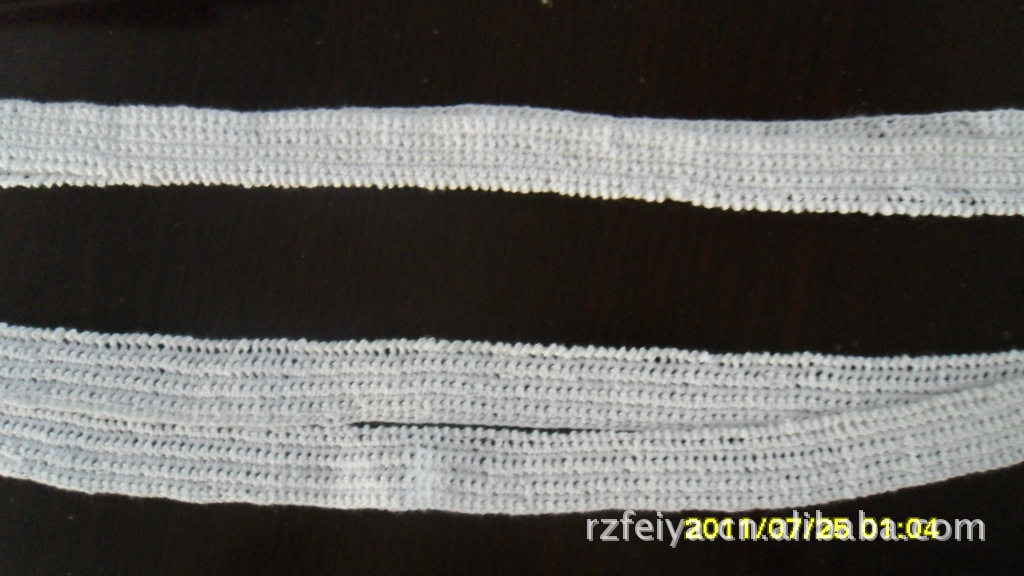 供应钩编密针花边。钩针花边。纯手工制做。款式新，品种全