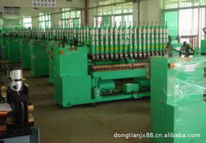 东莞龙门碰焊机，龙门点焊机，龙门式碰焊机，线网碰焊机