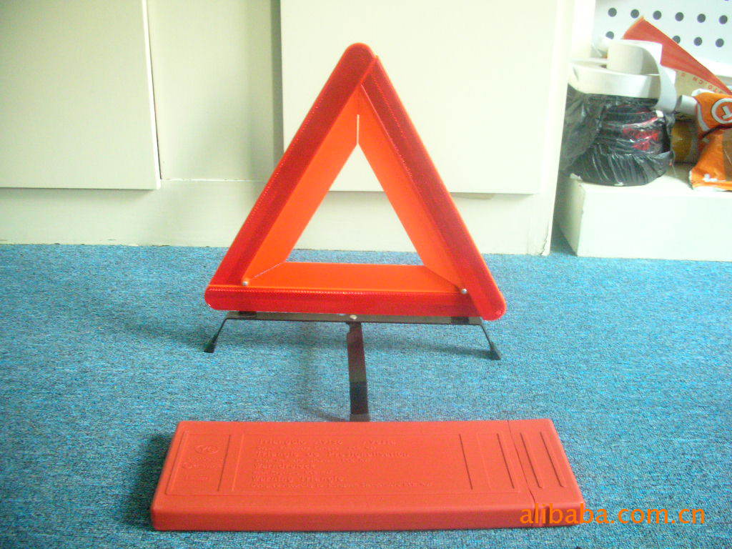 Reflective triangle police rack at night work duty triangle siren…