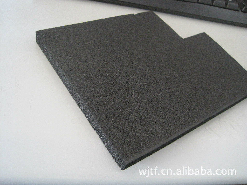 厂家直销 大业腾飞 橡塑海绵保温板，带皮保温板