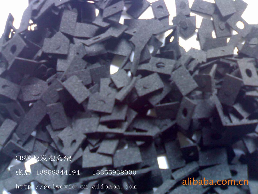 供应CR橡胶发泡海绵 CR海绵冲件