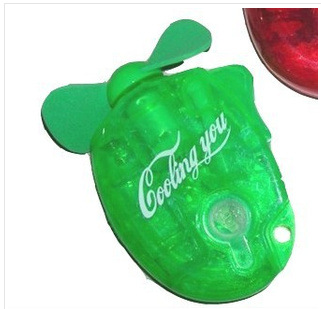 Water spray fan迷你喷水风扇钥匙扣登山扣凉爽便携喷雾保湿风扇