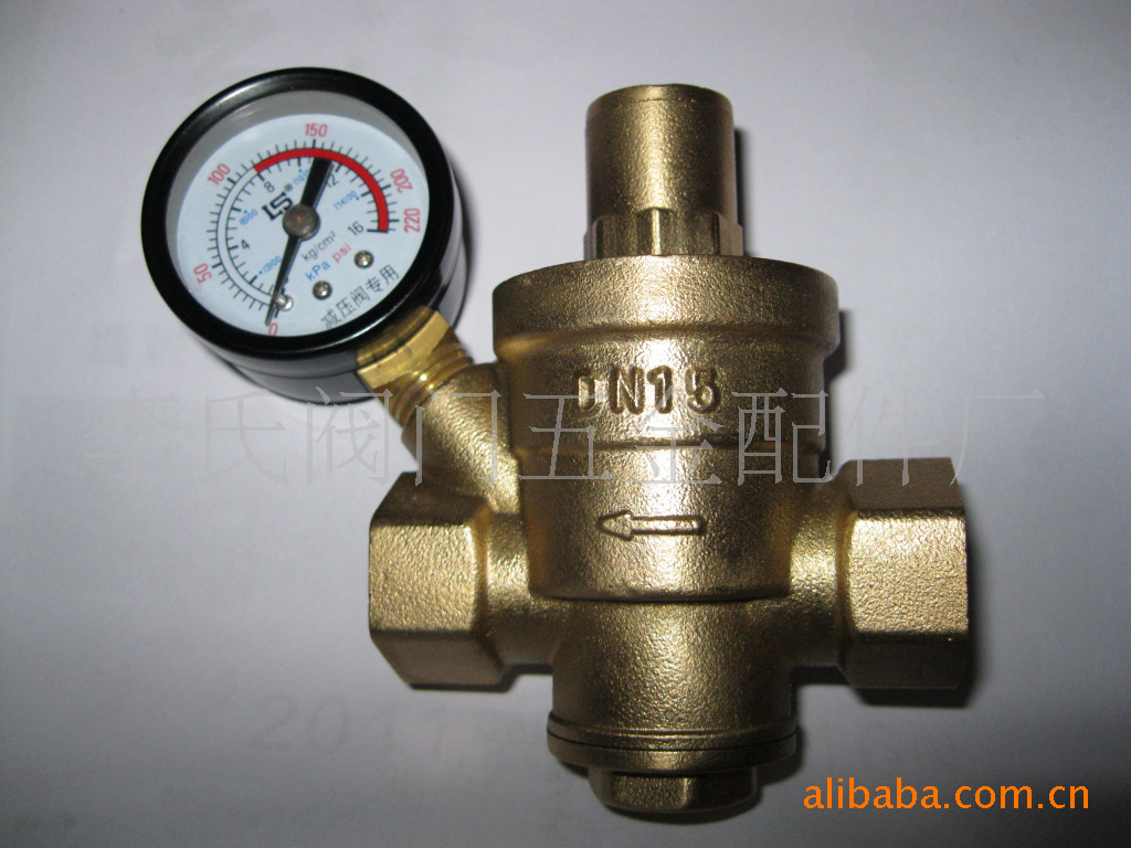 黄铜自来水减压阀带表压力表调压阀降压阀稳压阀4分DN15DN20DN25