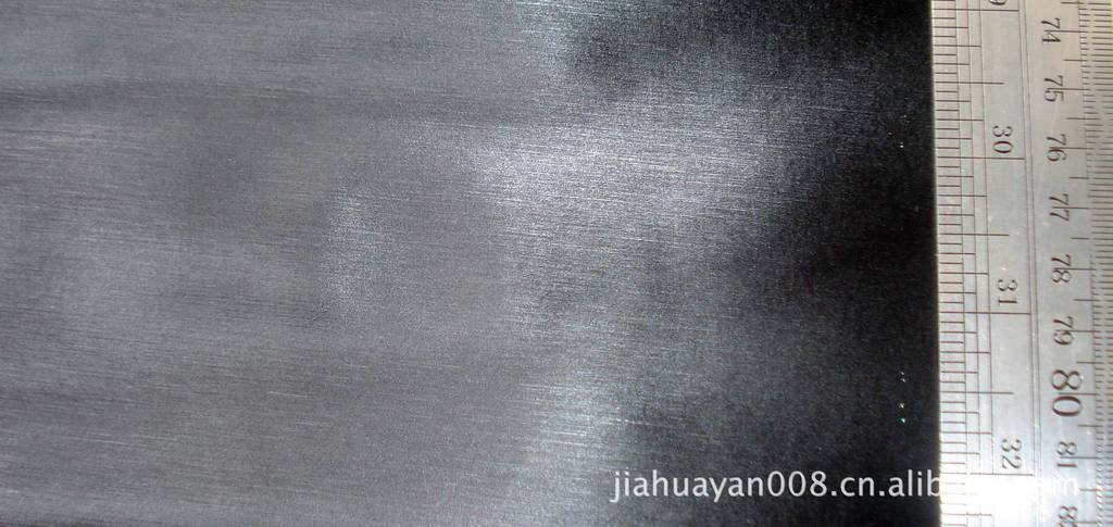 供应PVC人造皮革雨丝纹皮革PU/PVC拉丝皮革