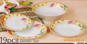 陶瓷金花餐具 SUPER WHITE PORCELAIN DINNER SET GOLDED DESIGN