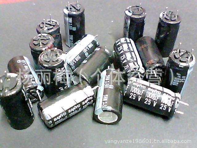 現***长期供应拆机铝电解电容25V1000UF 10*20 质量有保障