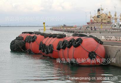 供应聚脲保护层漂浮护舷（靠球）青岛海伦 （1022图）防撞设施青
