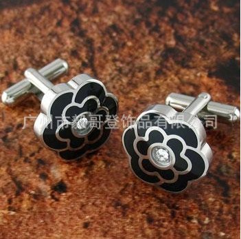 供应A4022K-DJ花朵形袖扣，滴黑胶袖扣，宝石袖扣，不锈钢袖扣