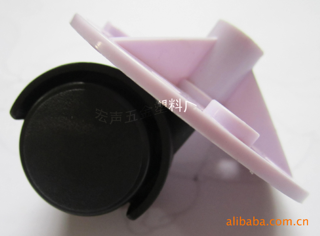 慈溪市观海卫镇宏声五金塑料厂供应1.5寸塑料万向轮挂烫机等