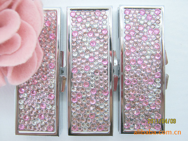 厂家直销爆款镶钻 药盒 三格药盒 可定制