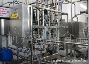 果汁饮料冷灌装机