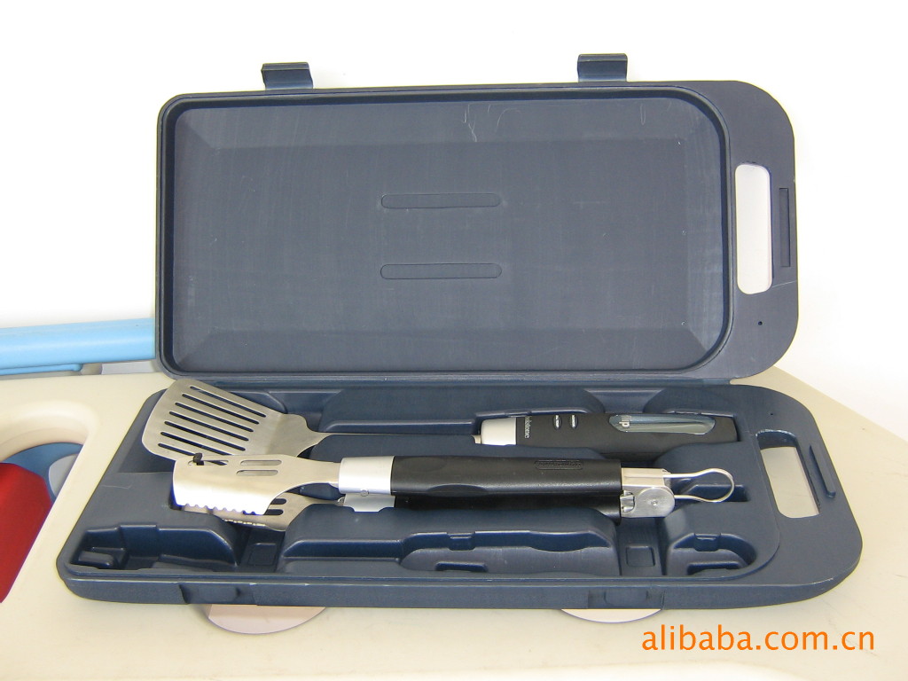 提供吹塑工具盒加工*工具箱*吹气盒*中空成型吹气盒