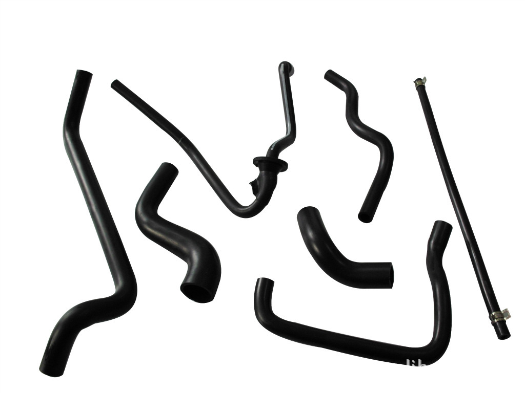 供应耐油胶管NBR胶管，汽车橡胶管