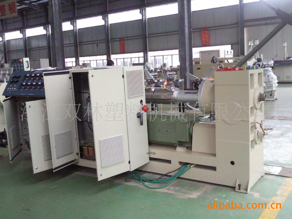 供应高效单螺杆挤出机2(图) 熔喷布设备