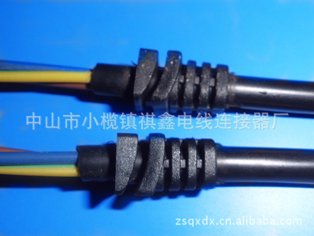 供应led公母插头对接线防水插头t型插航空插头软灯条插头路灯插头