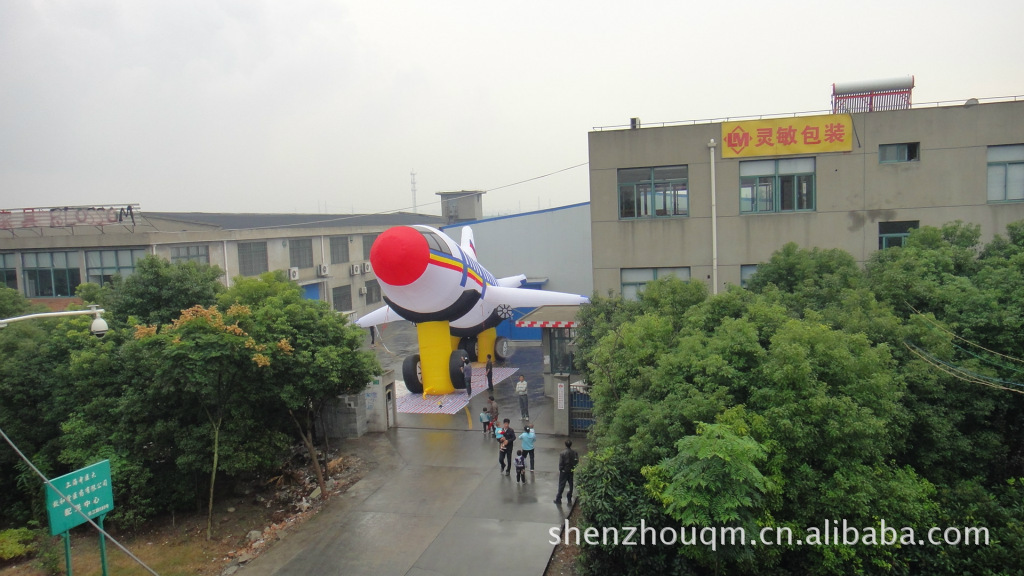 厂家直销充气模型。充气飞机。充气轮胎。充气模型