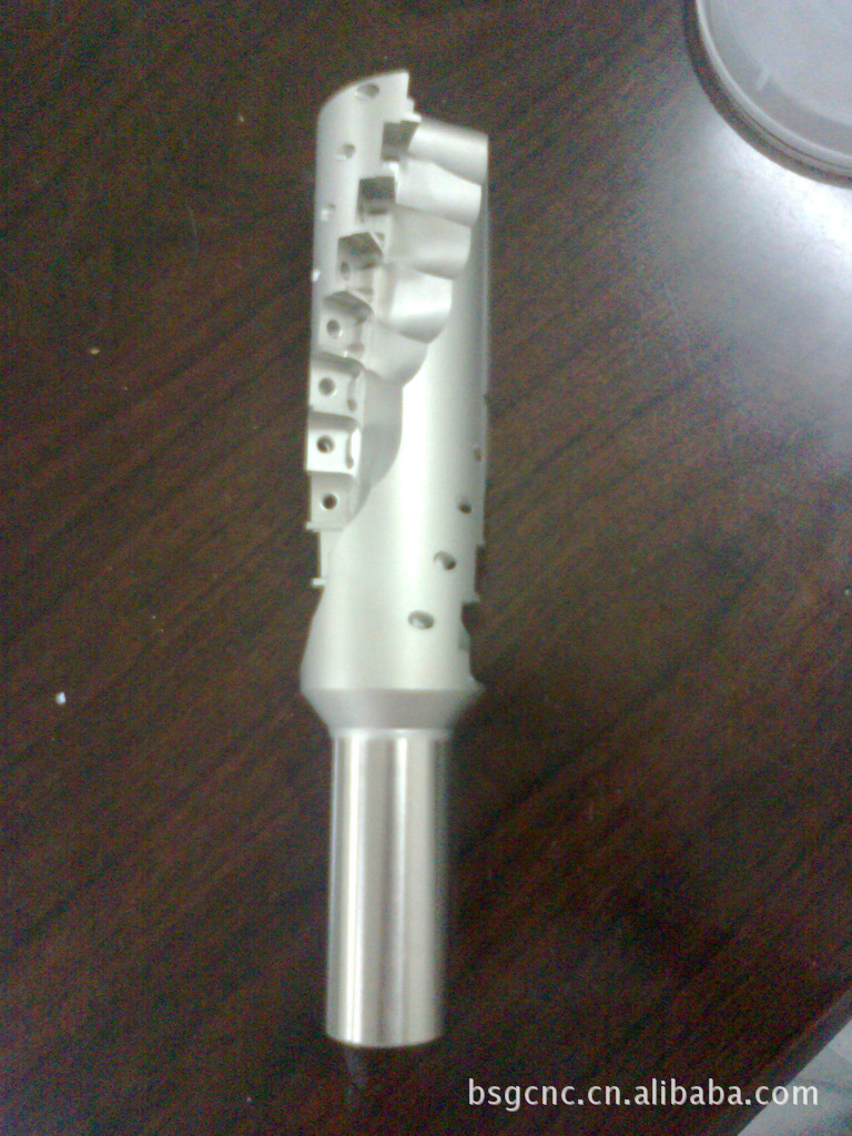 加工生厂各种： 玉米刀柄