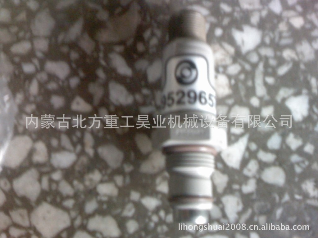 特雷克斯TEREX 3305用29529657变速箱开关