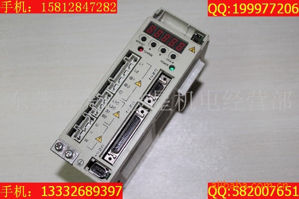 C 安川伺服驱动器YASKAWA SGDM-A5ADA   SGDH-A5AE保修三个月