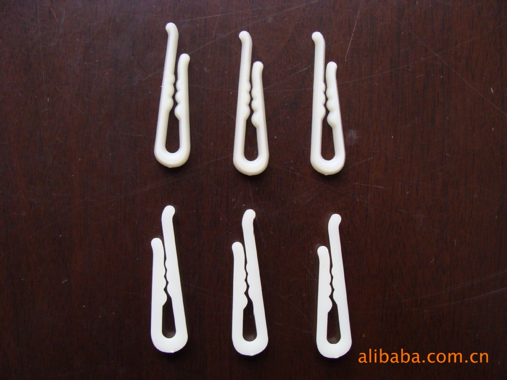 厂家直销 生产环保塑料乳白14号中长夹