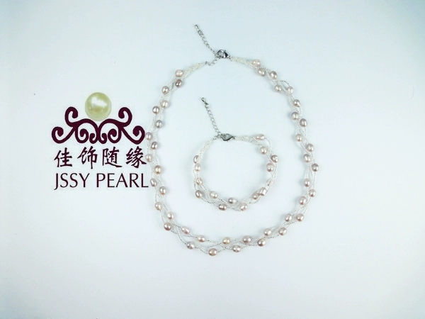 Necklace from pearl, chain, set