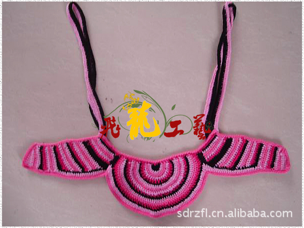 供应手钩衣领，领花，棉线花边。手工钩编花边款式新。