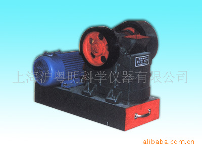 100*60鄂式破碎机/粉碎机