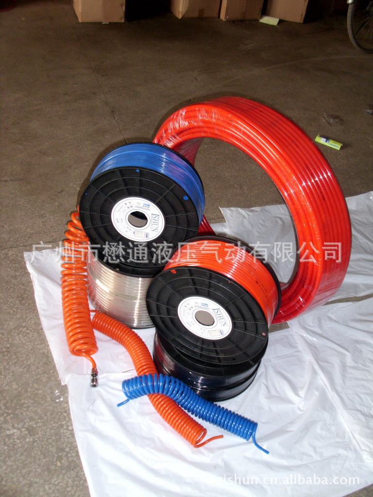 供应PU螺旋气管，弹簧型PU管  广州TPU胶管