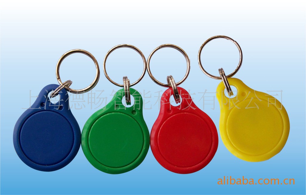 供应新款id卡 IC卡钥匙扣 感应卡 滴胶卡门禁卡有现货可来电咨询