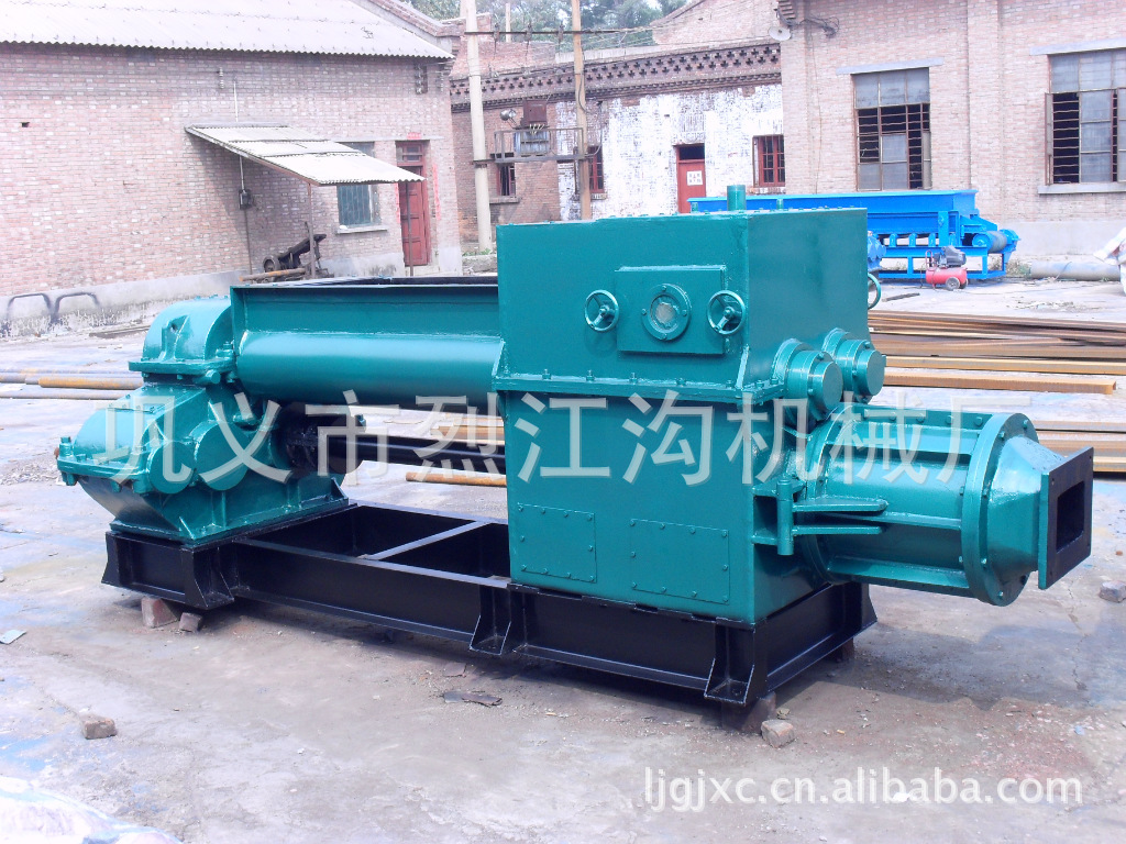 厂家直销 矿渣处理 红砖 挤出成型机