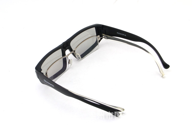 Lunettes 3D - Ref 2622535 Image 4