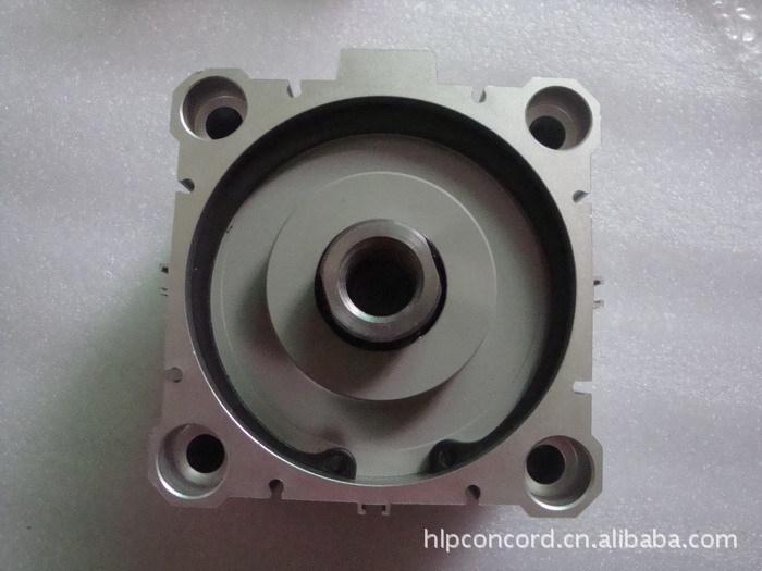 供应全新原装 CDQ2B100-15D  薄型气缸