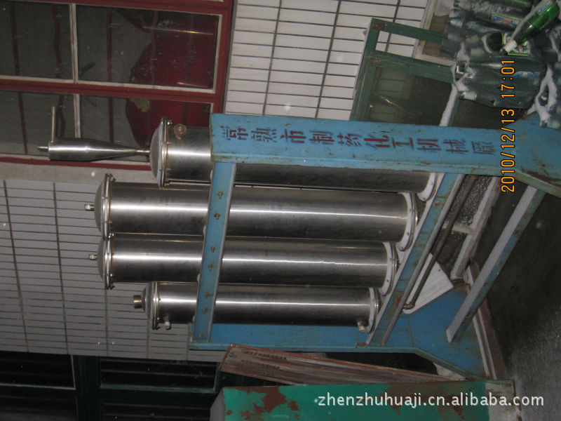 高纯度蒸馏水器不锈钢电热蒸馏水器  价格实惠 品质好