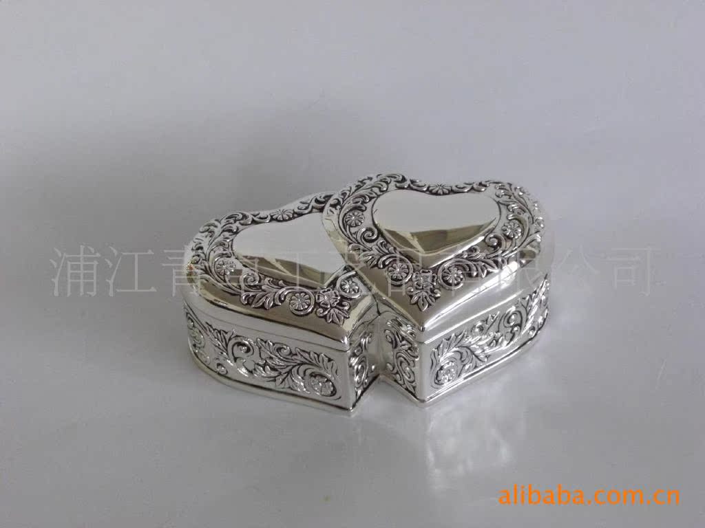 供应双心音乐盒锌合金首饰盒珠宝盒6152P   6A78P