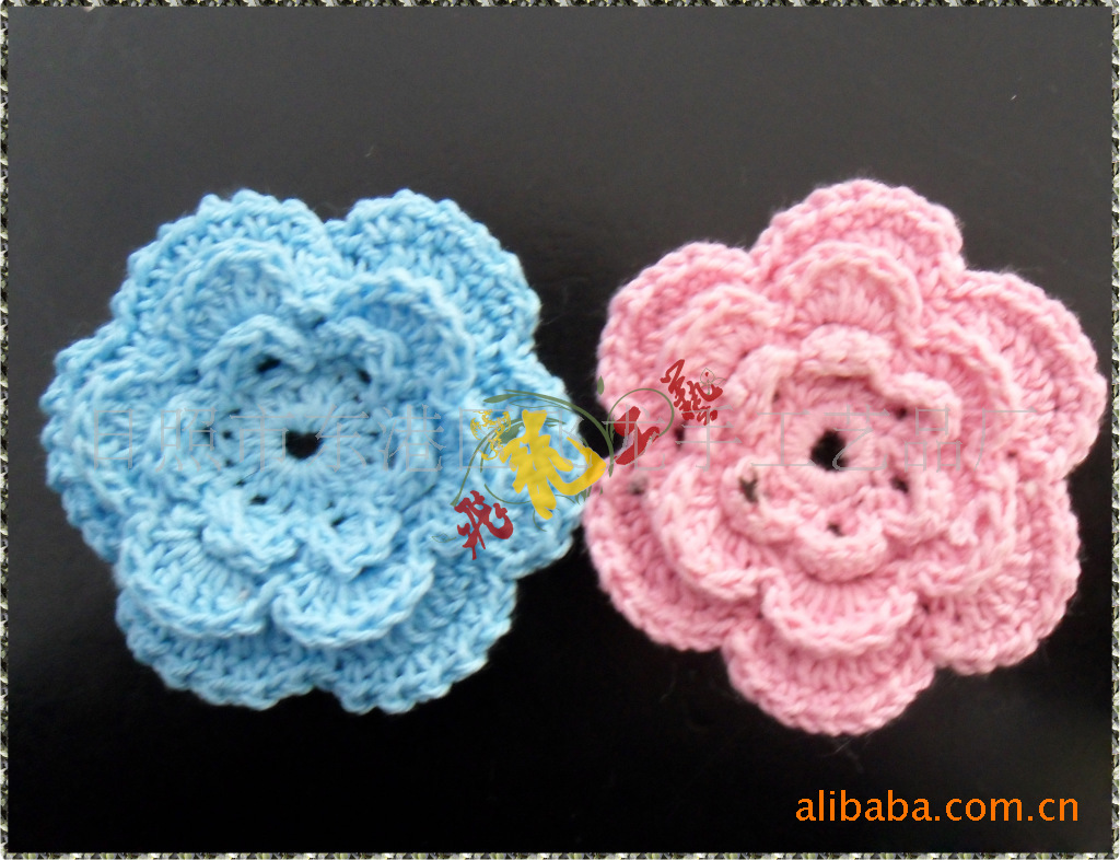 供应手钩花，钩针花，胸花。 帽子，粉色3层花朵H -37