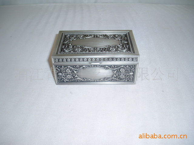 供应首饰盒金属首饰盒工艺品首饰盒锌合金首饰盒6110