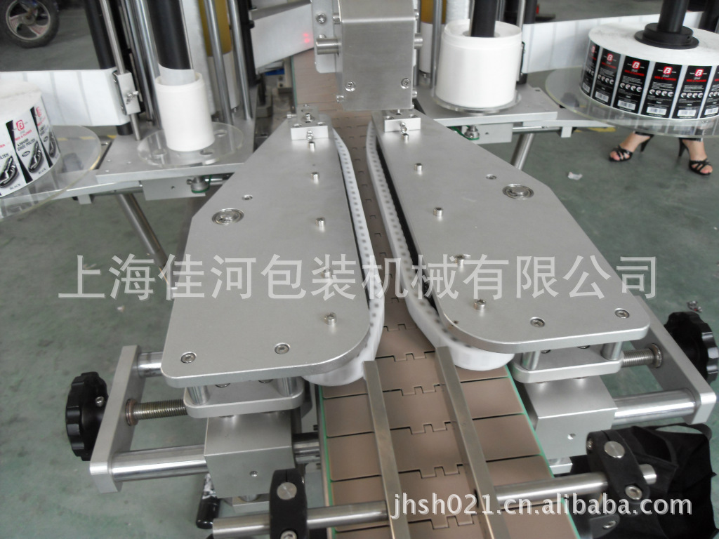 双侧面贴标机   纸盒对角贴标机   全自动贴标机