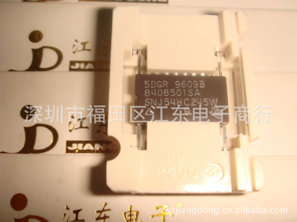 原装现货供应SNJ54HC245W  SNJ54HC08W 