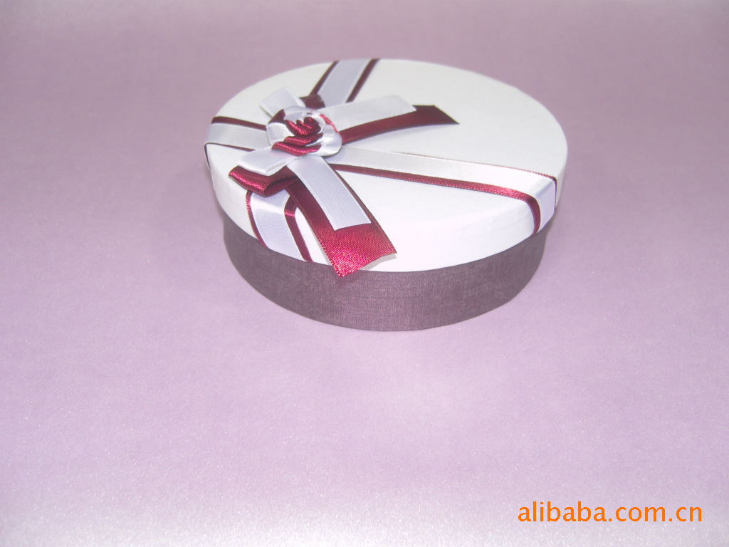 源头工厂供应化妆品日化品各类礼盒包装纸裱木板纸裱纸套盒椭圆盒