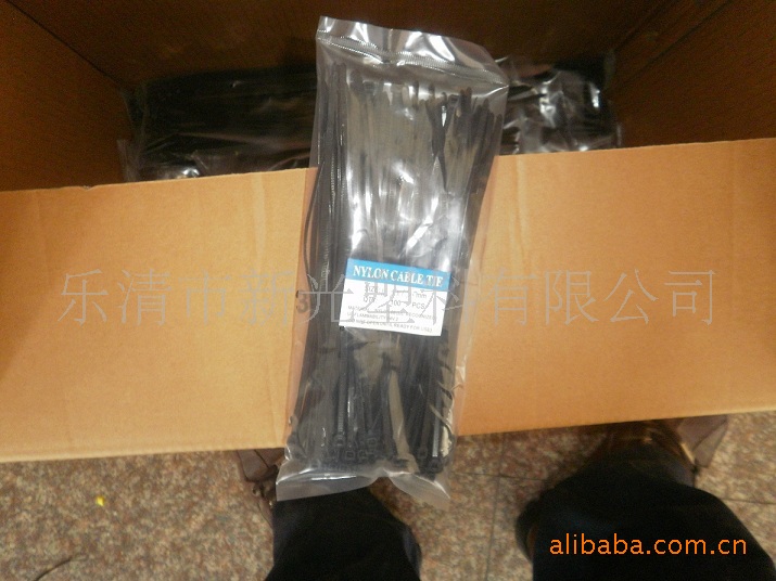 新光供应3×300黑色尼龙扎带 自锁式 Q:1628861214