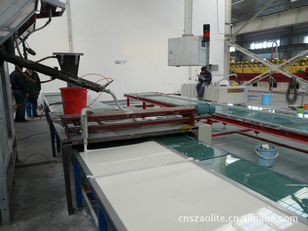 树脂混凝土排水沟自动化浇铸设备