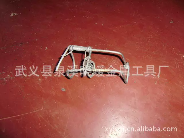 批发供应耐用金属驱鼠器 驱鼠金属夹子 多种规格驱鼠器供应