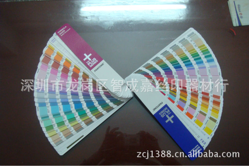 专业批发 2015年新版编通色卡  国标色卡色标丝印器材CU编通色卡