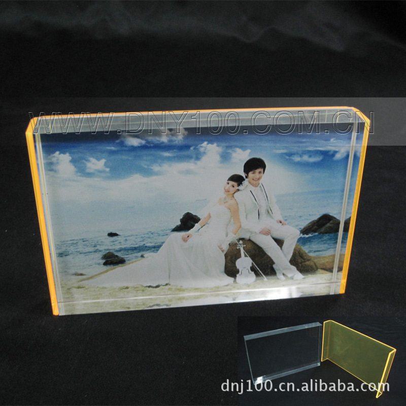 供应精美4寸亚克力压克力有机玻璃相框 强磁水晶相架像架画框