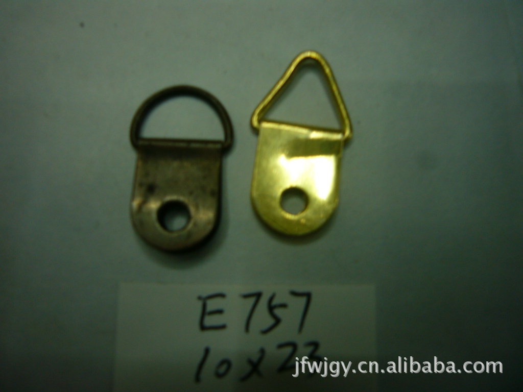 厂家批发相框配件批发三角挂钩工艺品配件来样品订做新款挂钩