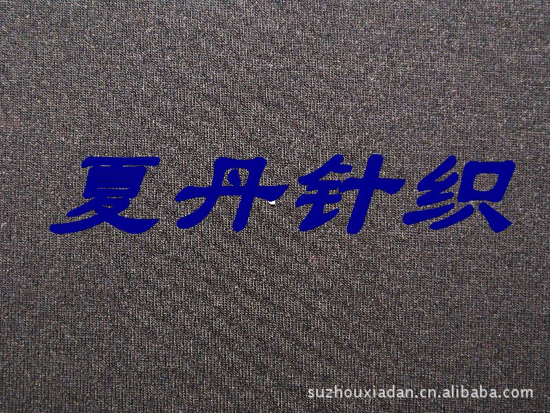 ����Ī����+D���ں�����б�ƣ�Ī��������˫�沼��������������