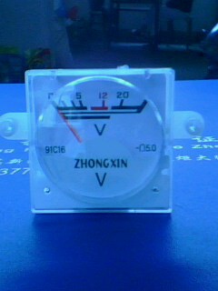 供应电压测量仪表  12V电压表 充电器直流电压仪表