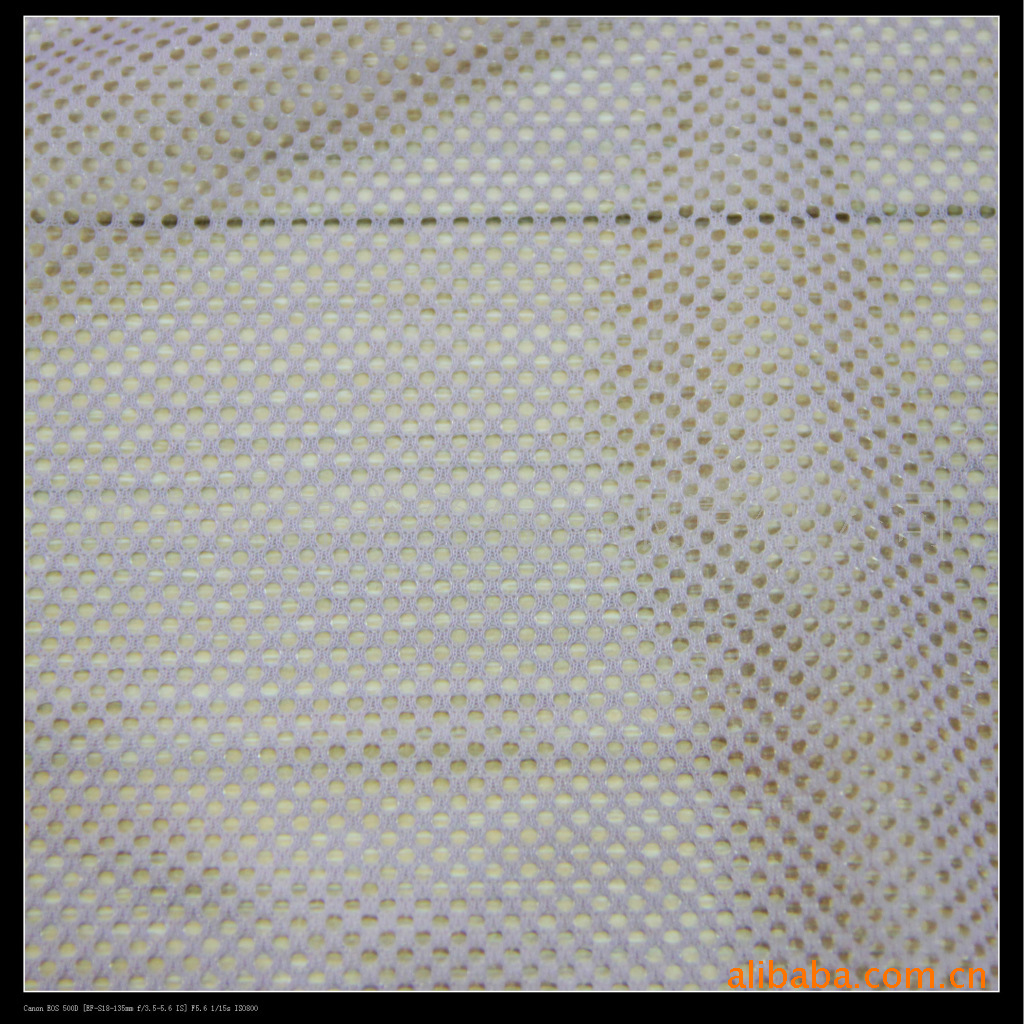 高速经编涤纶低弹丝网眼布 经编弹丝网布