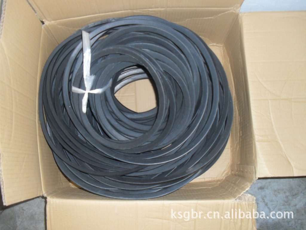 供应台湾山牌 上象牌三角带平面皮带纺织龙带电子厂折粒机专用带