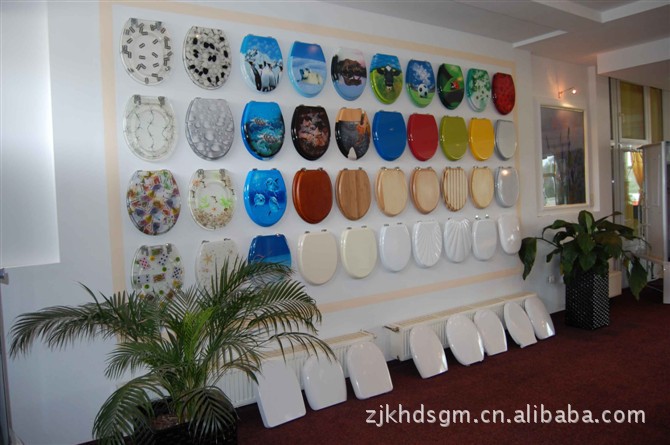 direct deal bathroom Supplies Melamine resin toilet lid Toilet lid Undertake customization